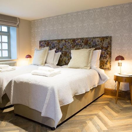 메이클즈필드 The Legh Arms Prestbury B&B 외부 사진