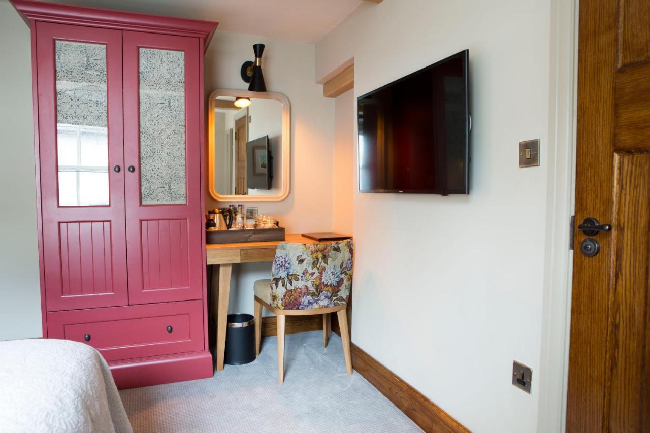 메이클즈필드 The Legh Arms Prestbury B&B 외부 사진