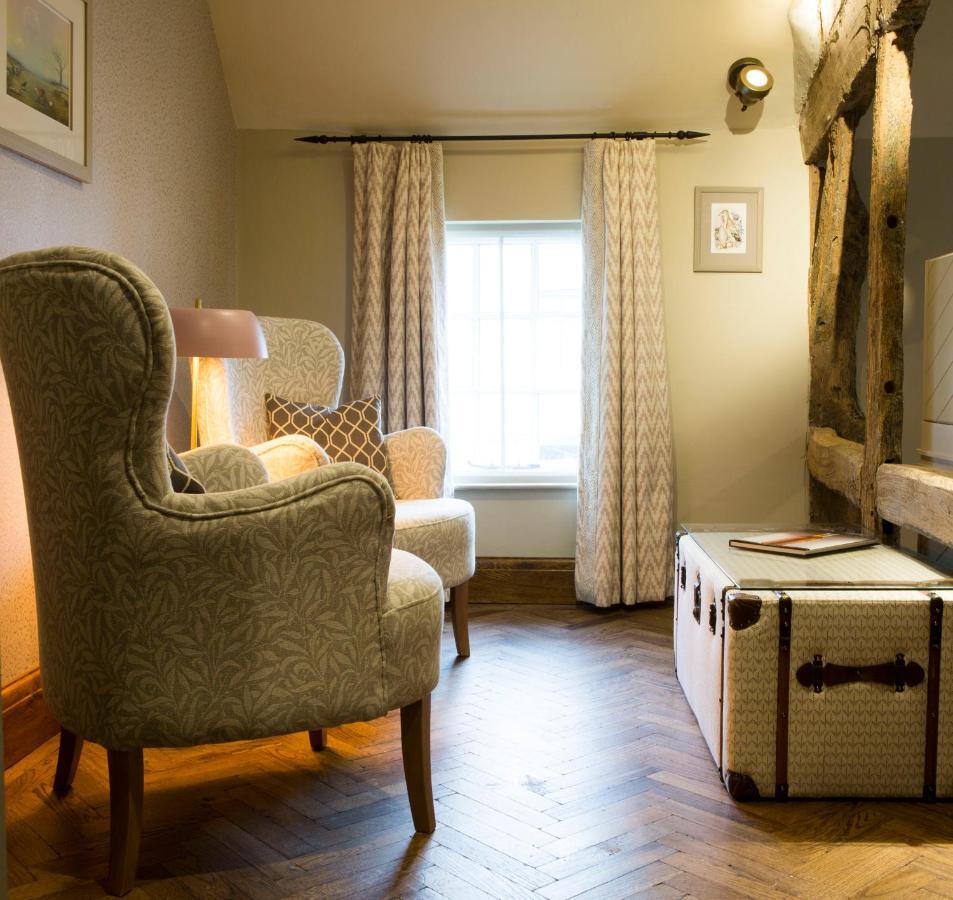 메이클즈필드 The Legh Arms Prestbury B&B 외부 사진