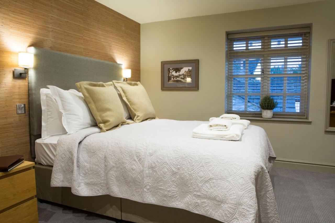 메이클즈필드 The Legh Arms Prestbury B&B 외부 사진